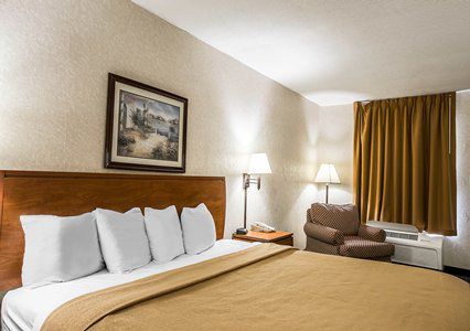 Motel &